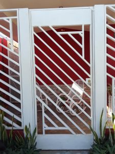Instalacion-de-Puerta-SC-225x300